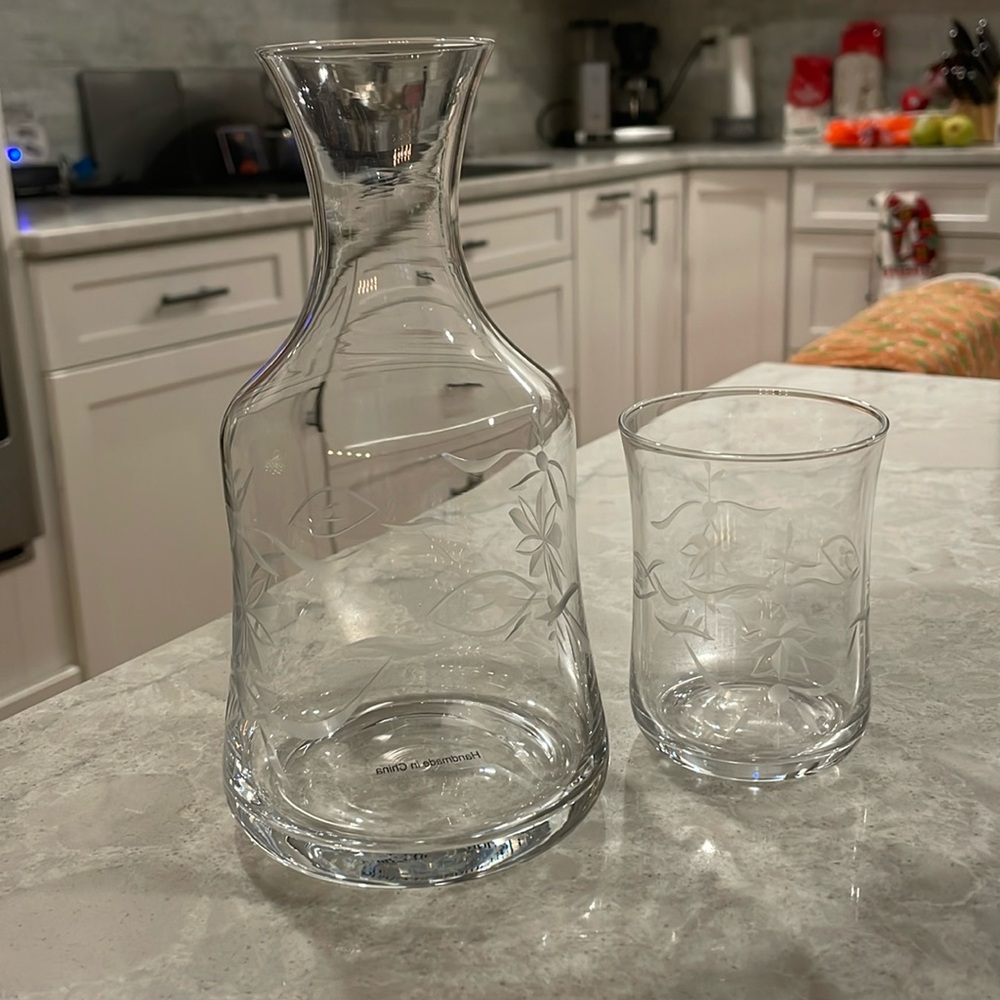 Vintage southern living mini water, pitcher with glass - Picture 1 of 3